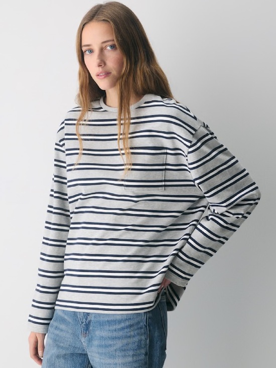 TNA Tops - Aritzia Tna Mighty Cotton Fletch Longsleeve